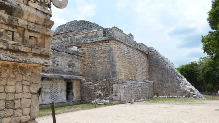 chichenitza379